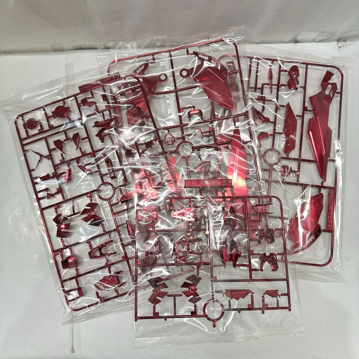 MG 1/100 ガンダムエピオン EW スペシャルコーティング ガンダム BANDAI ガンプラ