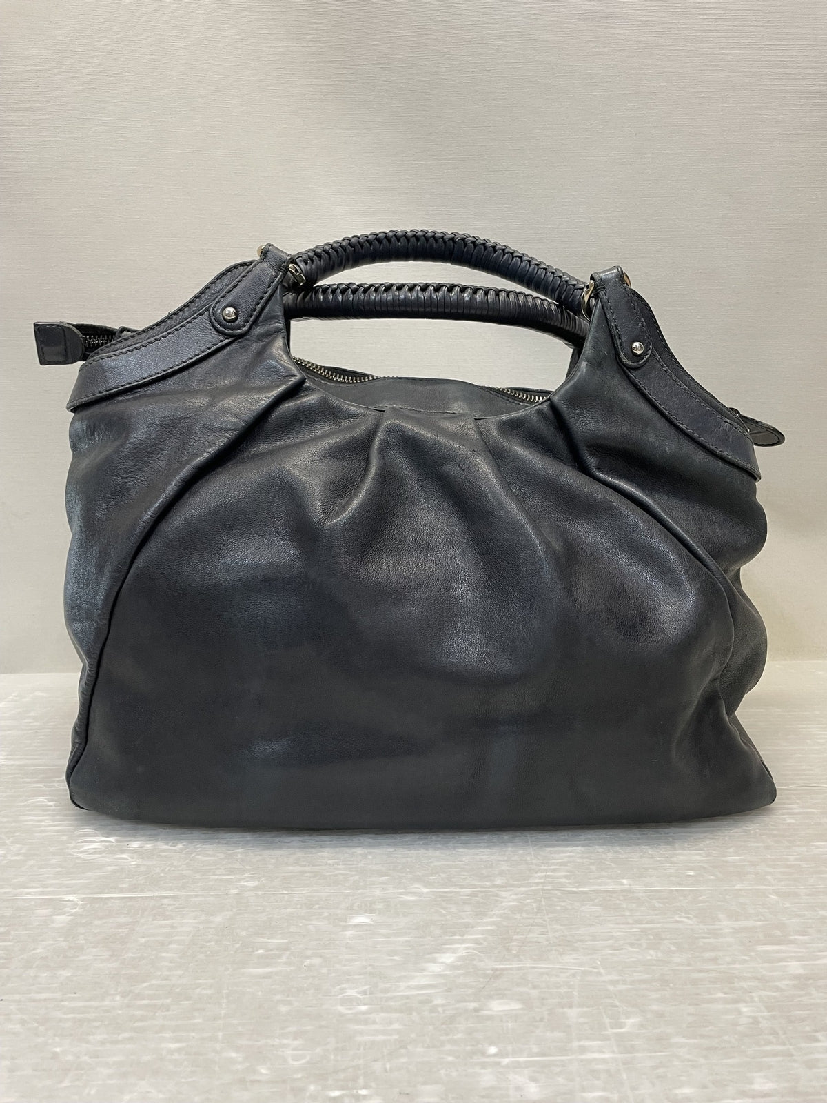 S.Ferragamo ﾚｻﾞｰｶﾞﾝﾁｰﾆ ﾄｰﾄﾊﾞｯｸ 黒
