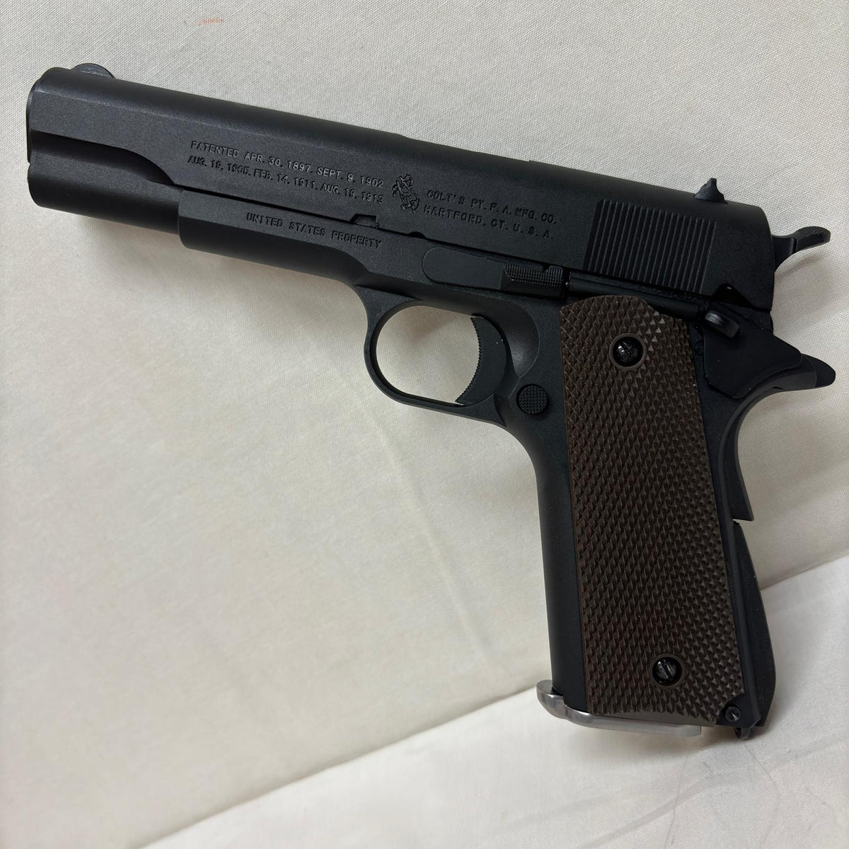 BATON M1911A1 CO2 M1911A7 BATON ガン