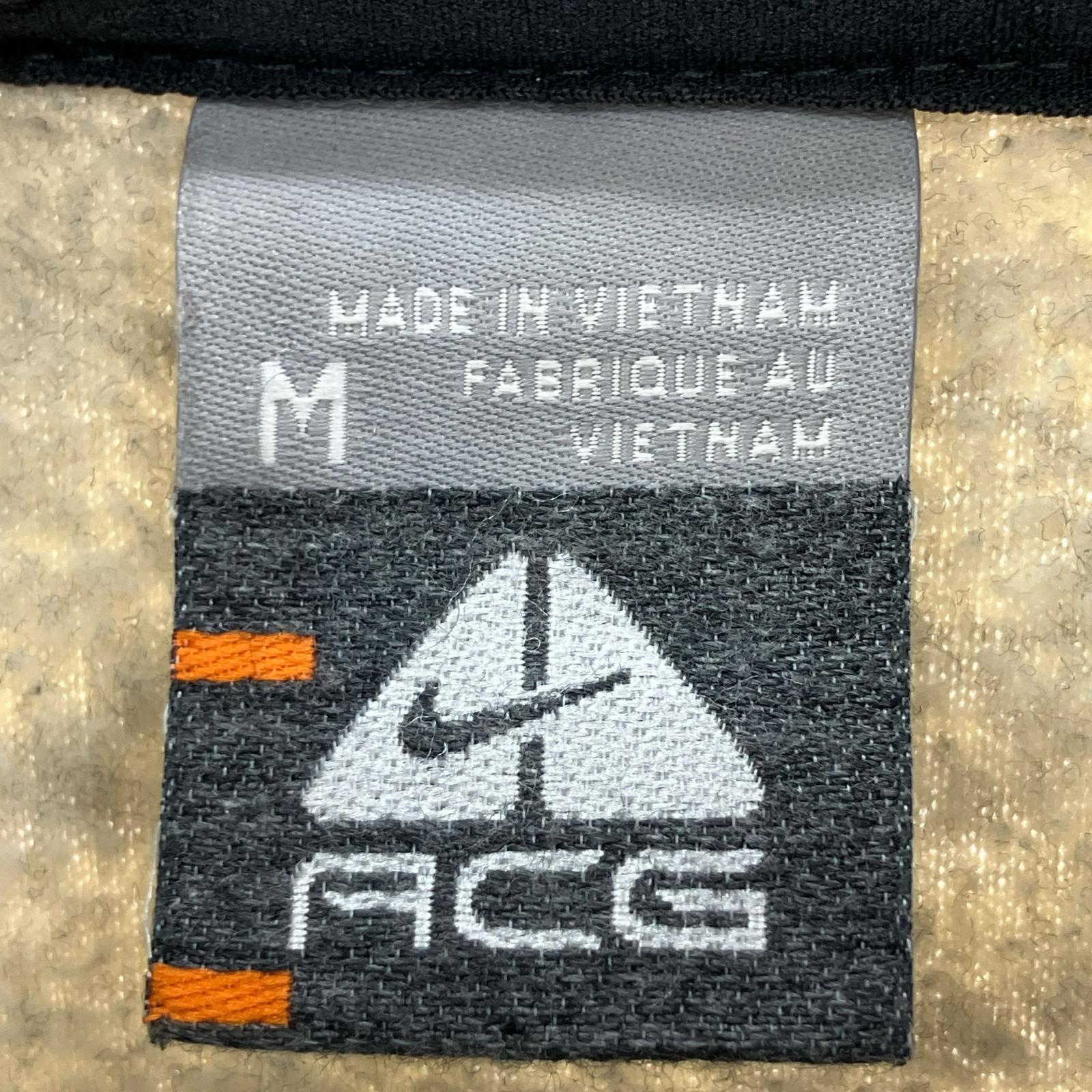 長袖Ｔシャツ NIKE ACG フリースプルオーバー ベージュ (M) M ベージュ