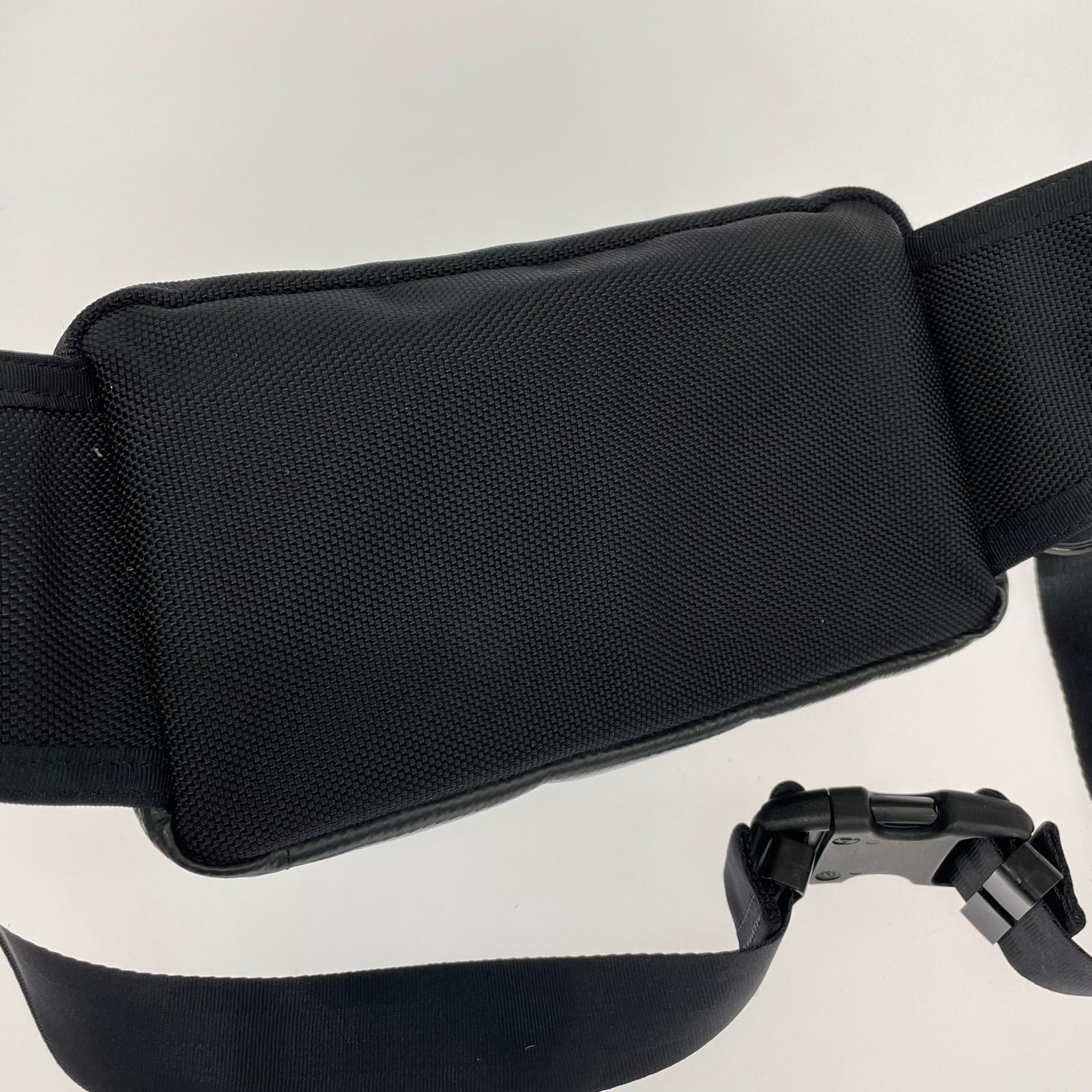 ボディバッグ HEAT WAIST BAG BLK ブラック