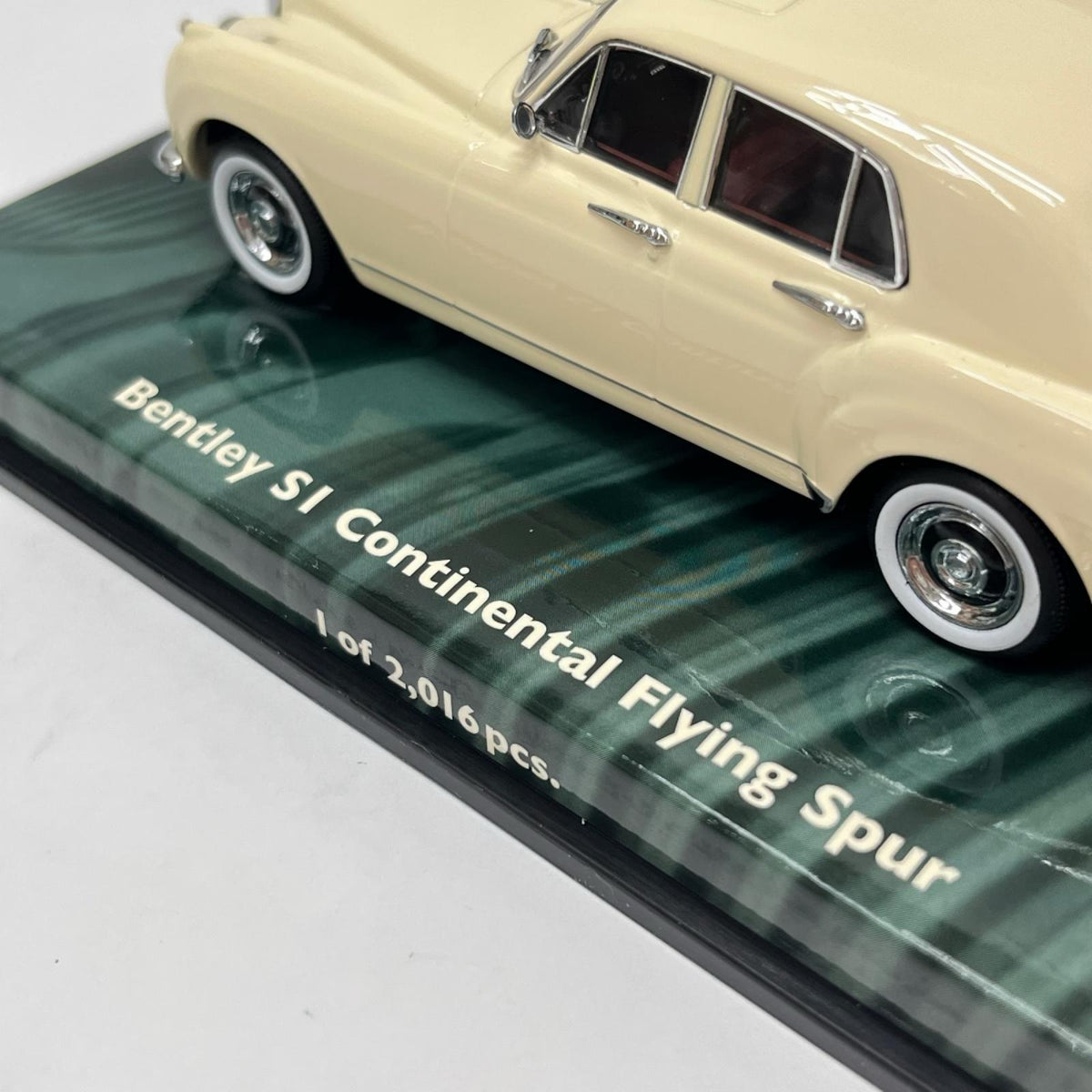 PMA 1/43 ベントレー S1コンチネンタル フライングスパー MINICHAMPS（ミニチャンプス） 1/43 ベントレー コンチネンタル S1 フライングスパー ミニチャンプス（PMA） スケールカー
