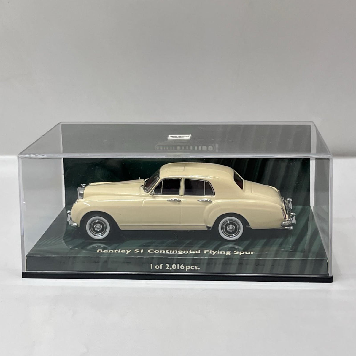 PMA 1/43 ベントレー S1コンチネンタル フライングスパー MINICHAMPS（ミニチャンプス） 1/43 ベントレー コンチネンタル S1 フライングスパー ミニチャンプス（PMA） スケールカー
