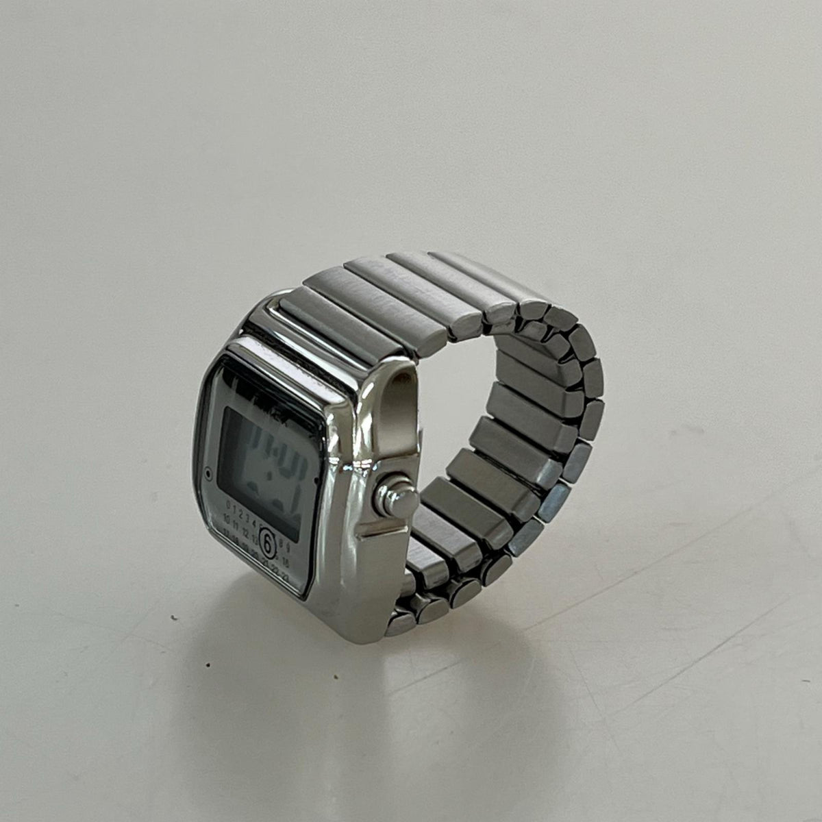 腕時計 Timex × MM6 Ring Digital Watch