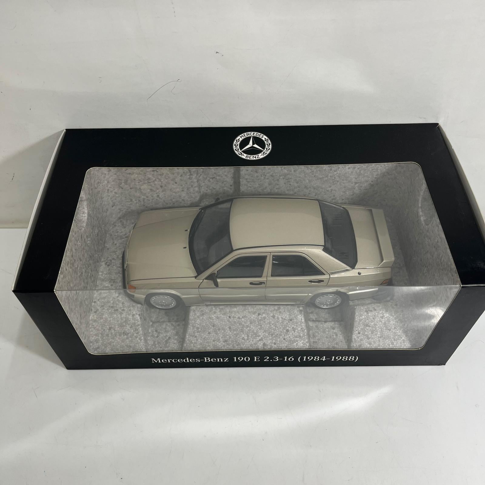 WELLY 1/18 1972 ポンティアック ファイヤーバード トランザム スケールカー