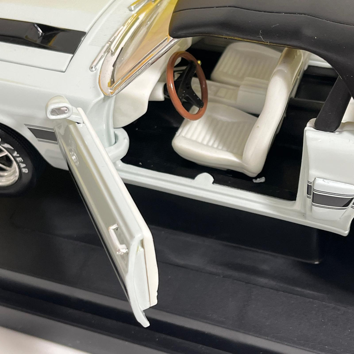 Ertl American Muscle 1970 Shelby GT-500 スケールカー