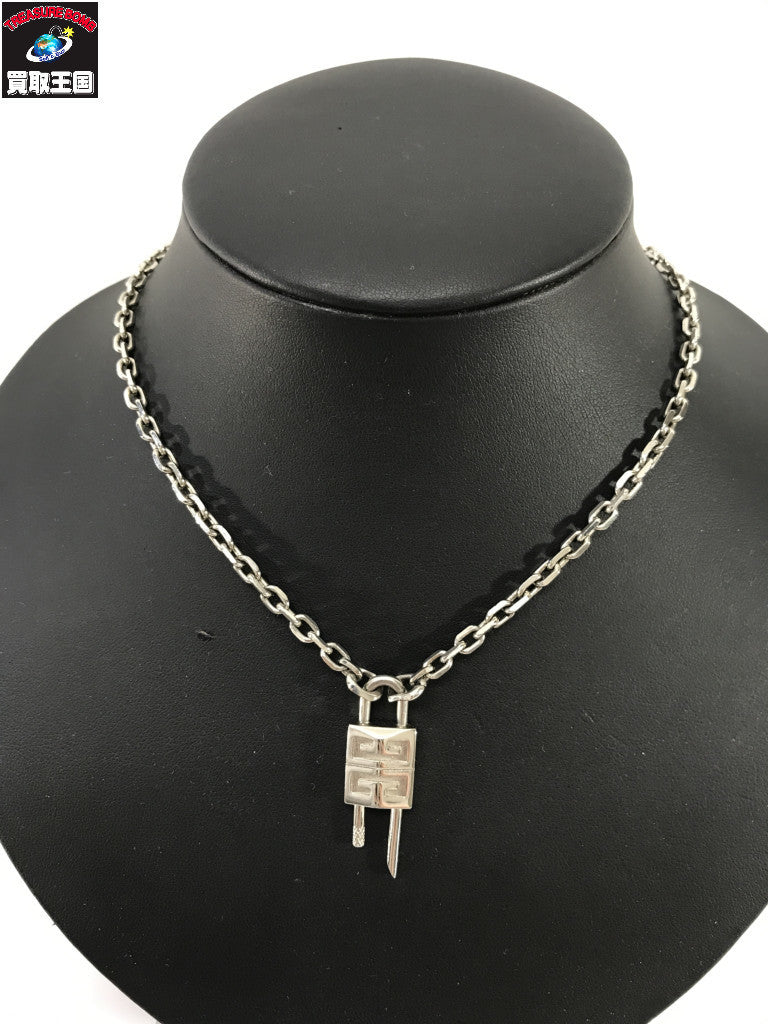GIVENCHY ロックミニネックレス