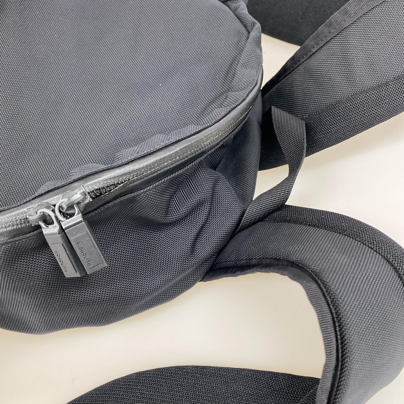 リュック・デイパック MONOLITH BACKPACK ブラック