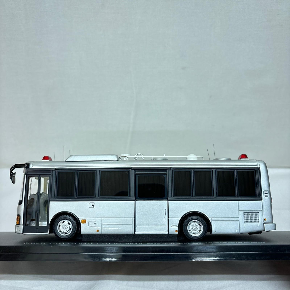 RAI'S 警視庁刑事部機動捜査隊指揮官車両 Isuzu ERGAMIO BUS 2012 警視庁刑事部機動捜査隊指揮官車両 ヒコセブンプラス スケールカー