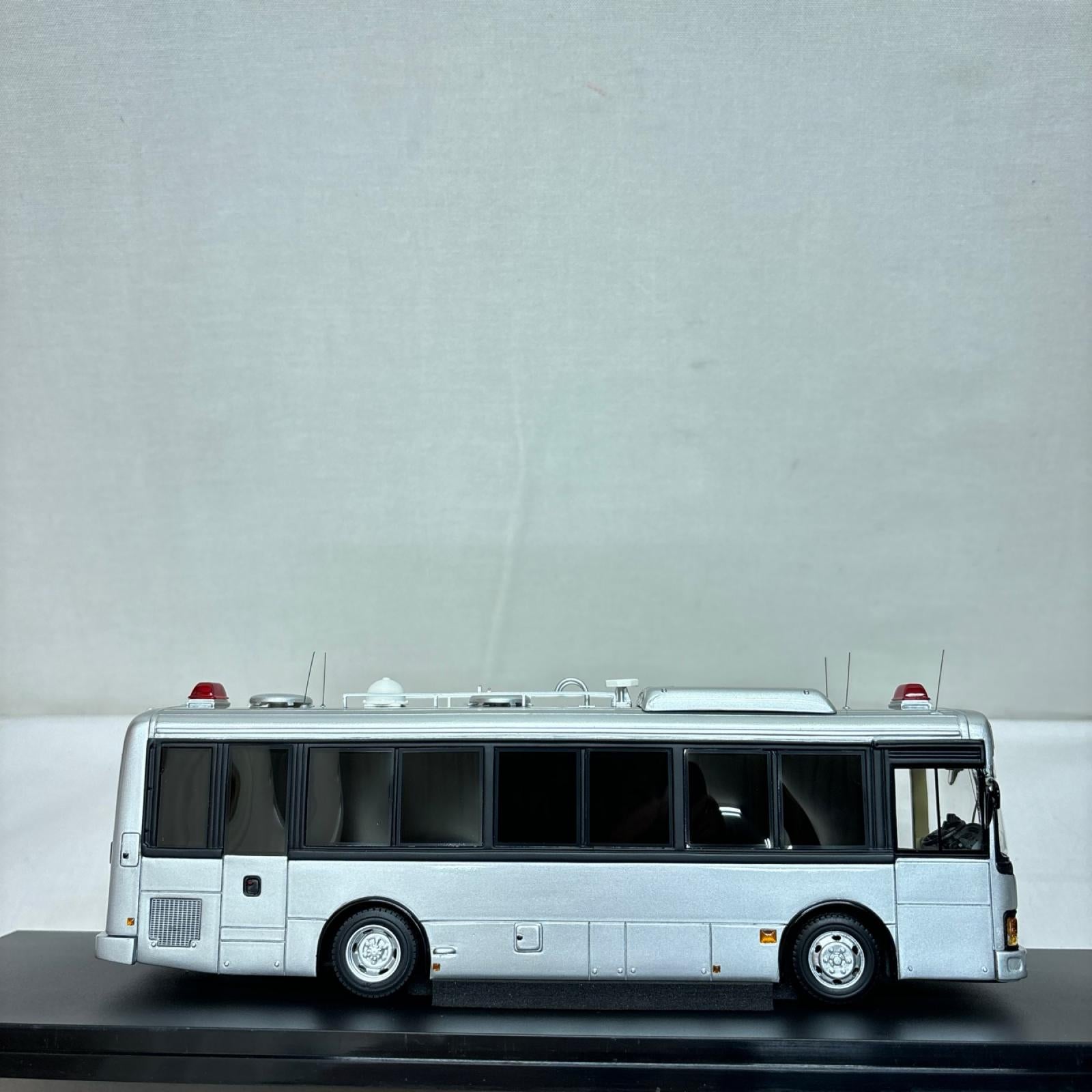 RAI'S 警視庁刑事部機動捜査隊指揮官車両 Isuzu ERGAMIO BUS 2012 警視庁刑事部機動捜査隊指揮官車両 ヒコセブンプラス スケールカー