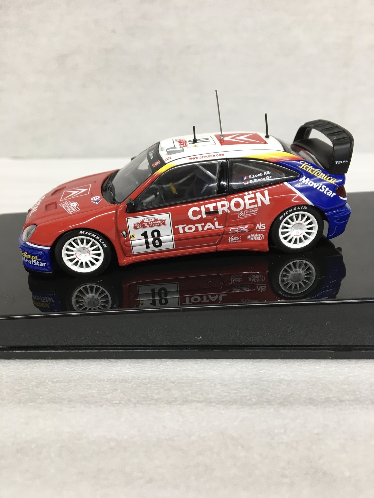 オートアート CITROEN XSARA WRC 2004 WINNER スケールカー