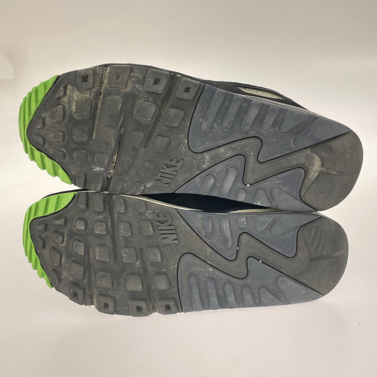 スニーカー AIR MAX 90 SE 緑 (28.0) 28cm (US10 UK9 1/2 EU46)