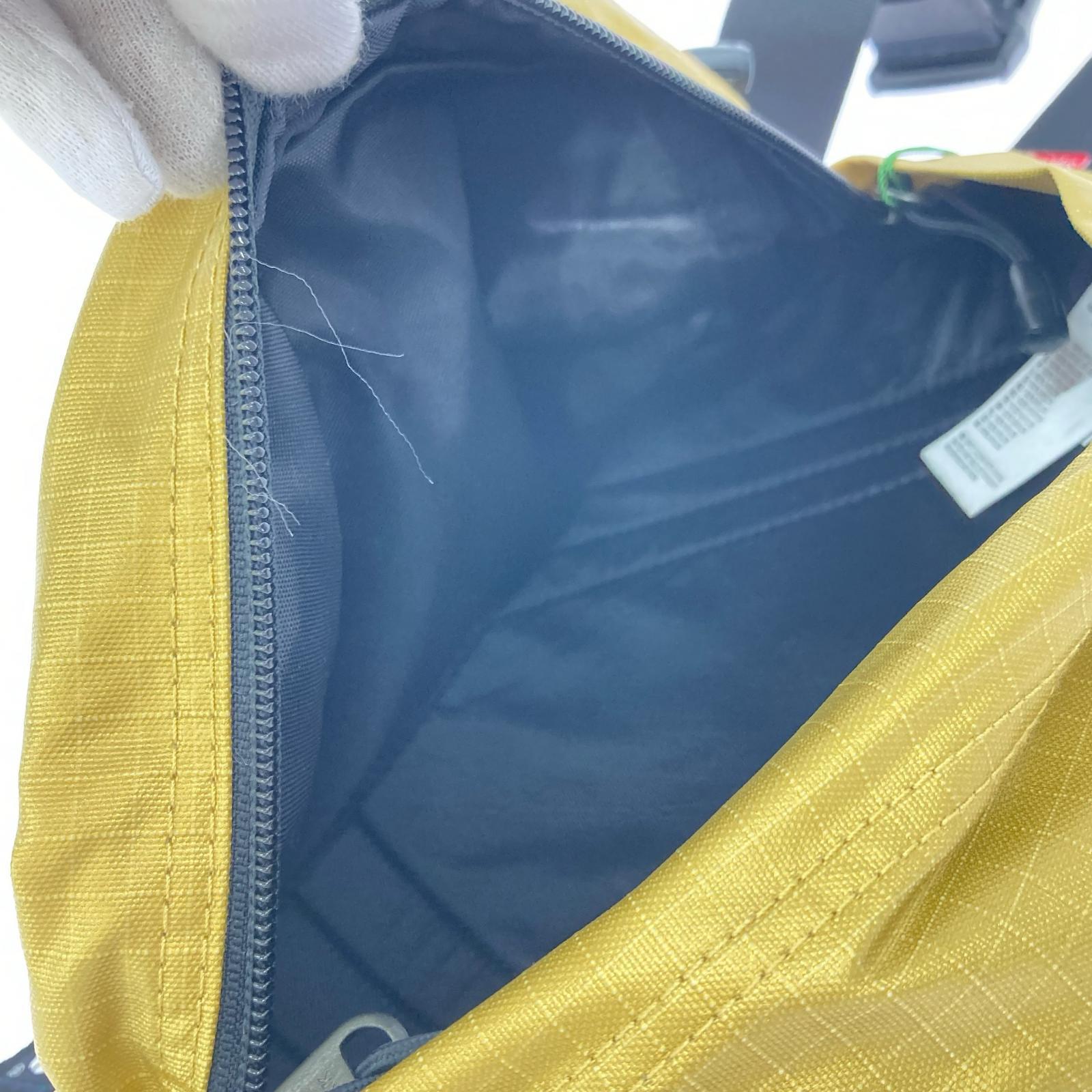ボディバッグ 18SS Metallic Roo II Lumbar Pack