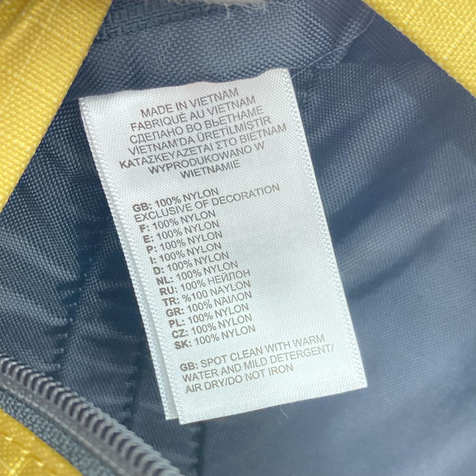 ボディバッグ 18SS Metallic Roo II Lumbar Pack