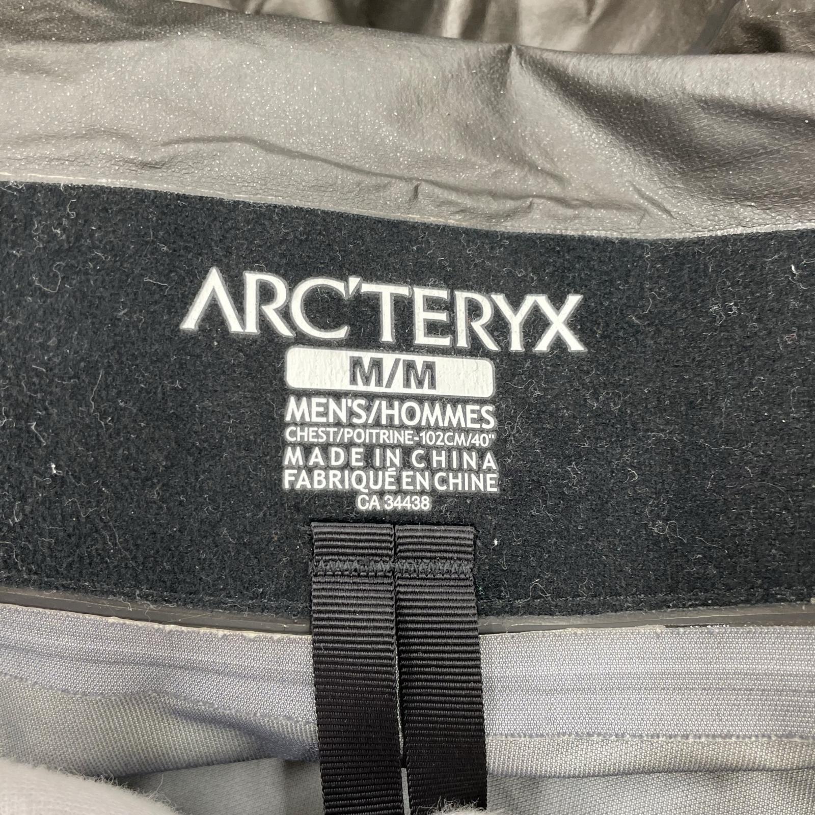 マウンテンパーカー BETA LT JACKET M 紺 M ネイビー