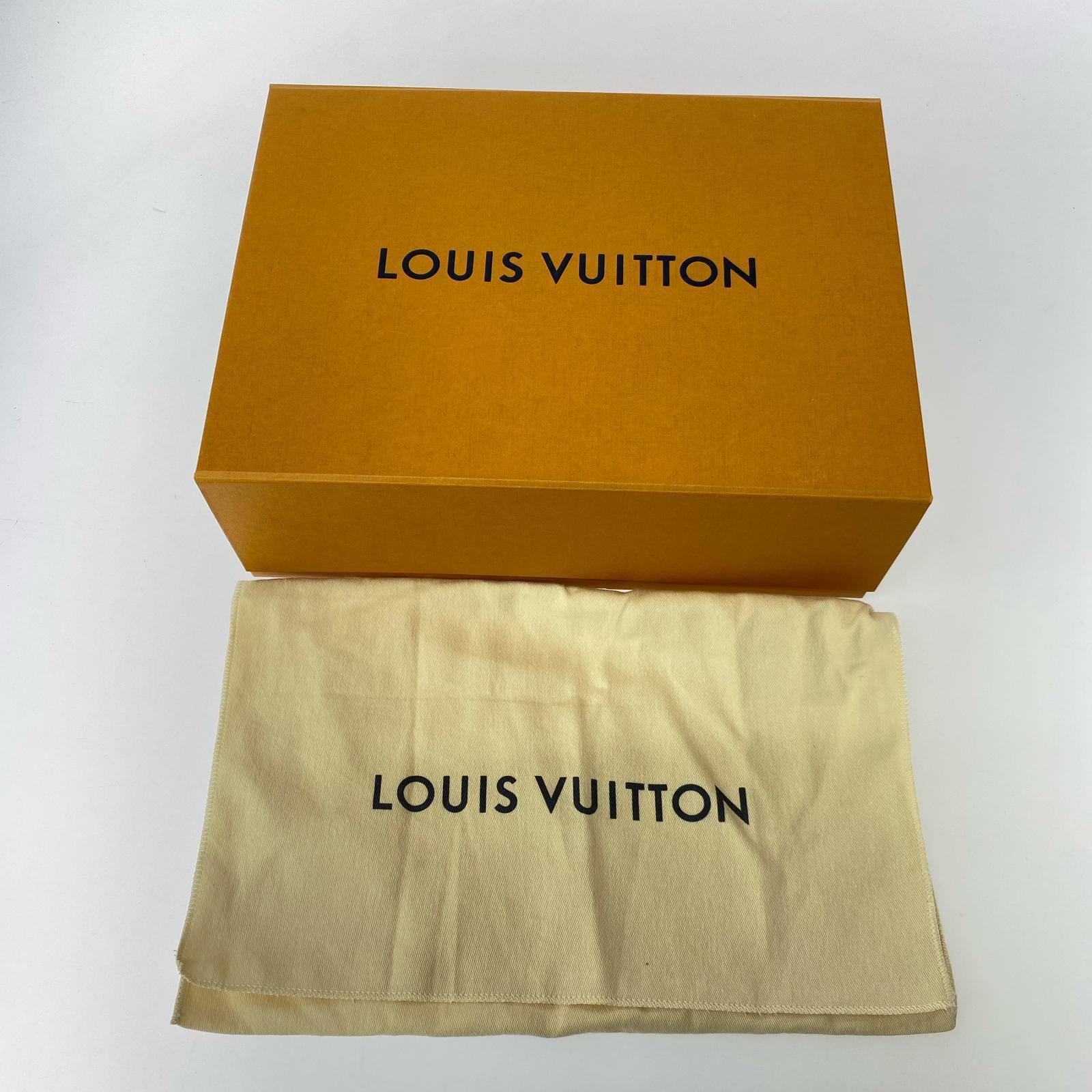 LV/タイガラマ/アウトドア・メッセンジャーPM M30247