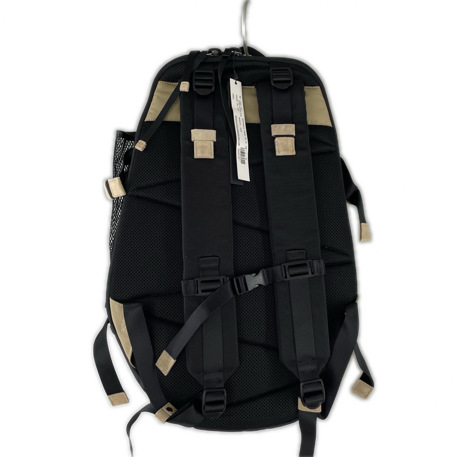 リュック・デイパック BACKPACK ベージュ