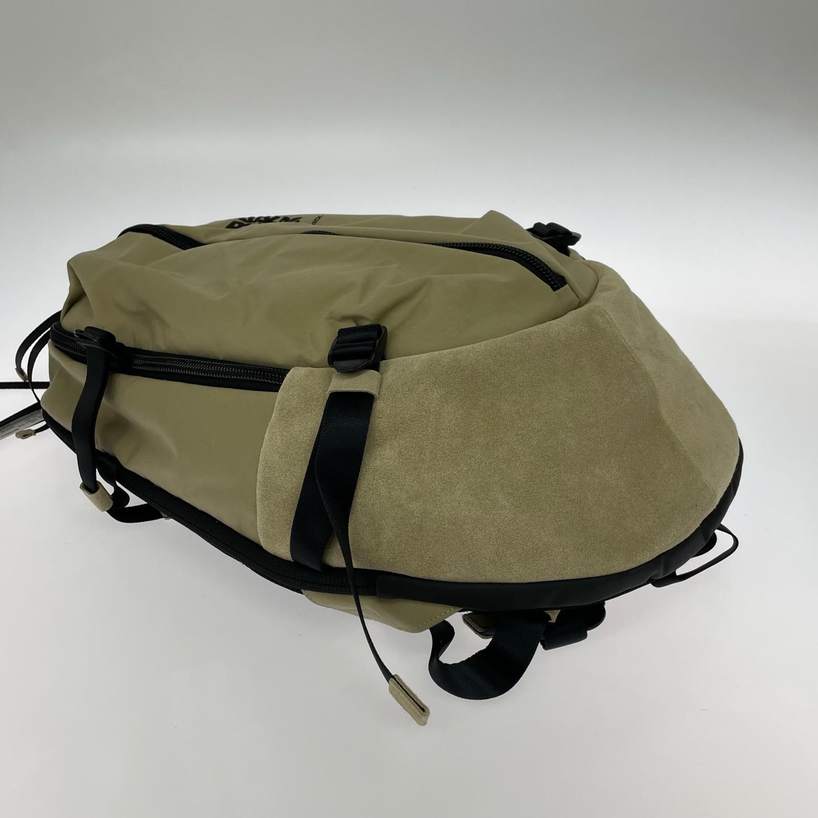 リュック・デイパック BACKPACK ベージュ