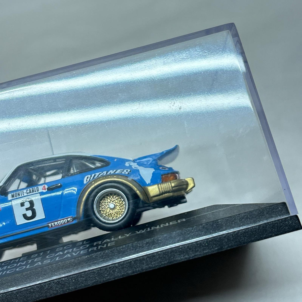 京商 1/43 PORSCHE 911 SC 3L PORSCHE 911 SC 3L UNIVERSAL HOBBIES スケールカー