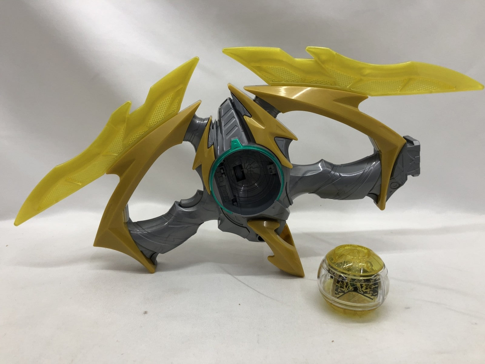 ★[バンダイ(BANDAI)] 仮面ライダーゼッツ DXイナズマブラスター フィギュア/グッズ