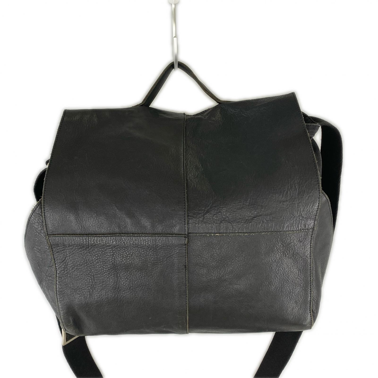ショルダーバッグ レザー/キャンバス ショルダーバッグ BLK ブラック
