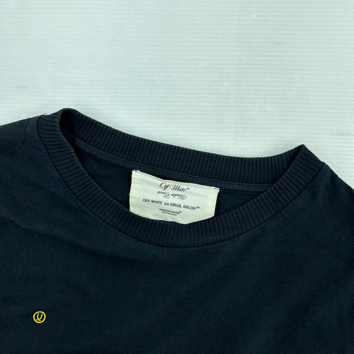 半袖Ｔシャツ OFF-WHITE×UNDERCOVER 18AW HAND DART S/S TEE OMAA061G19877011 黒 (S) S ブラック