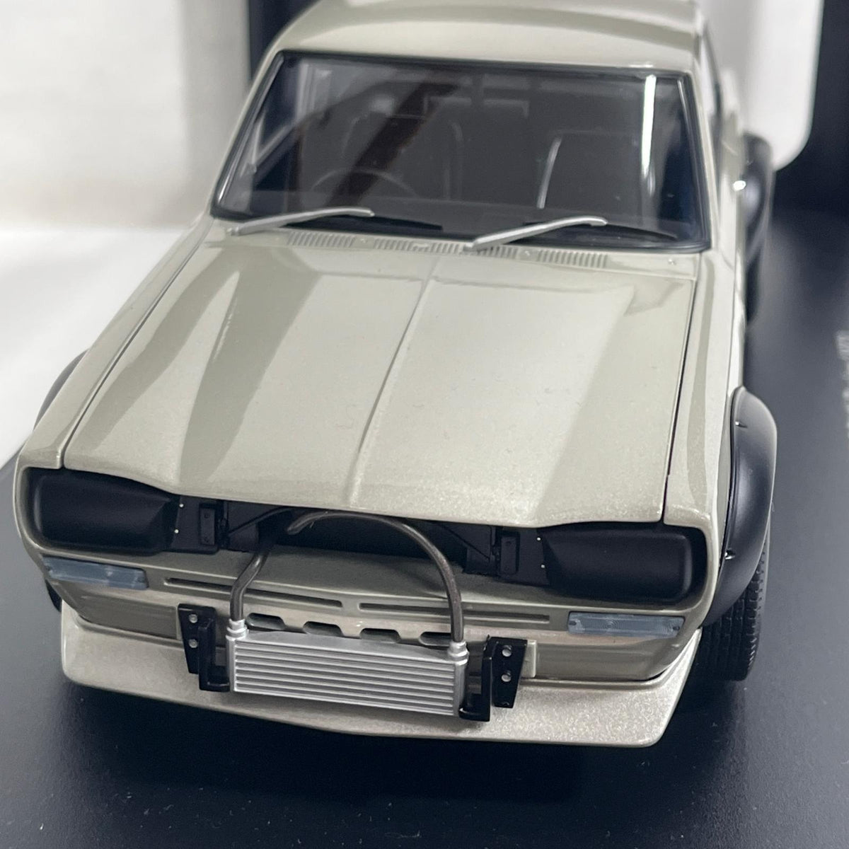 1/18 日産 スカイライン GT-R KPGC10 レーシング 1972 AUTOart スケールカー