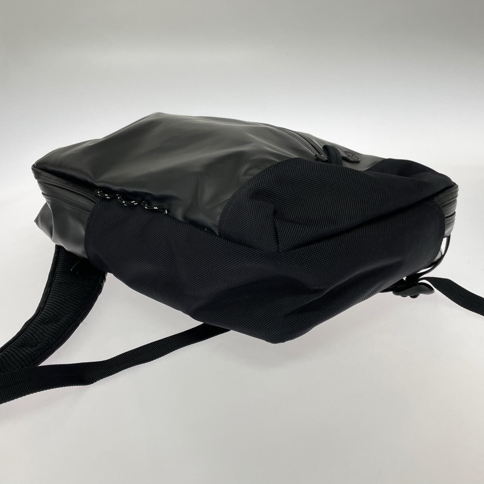 リュック・デイパック SLICK RUCKSACK ブラック