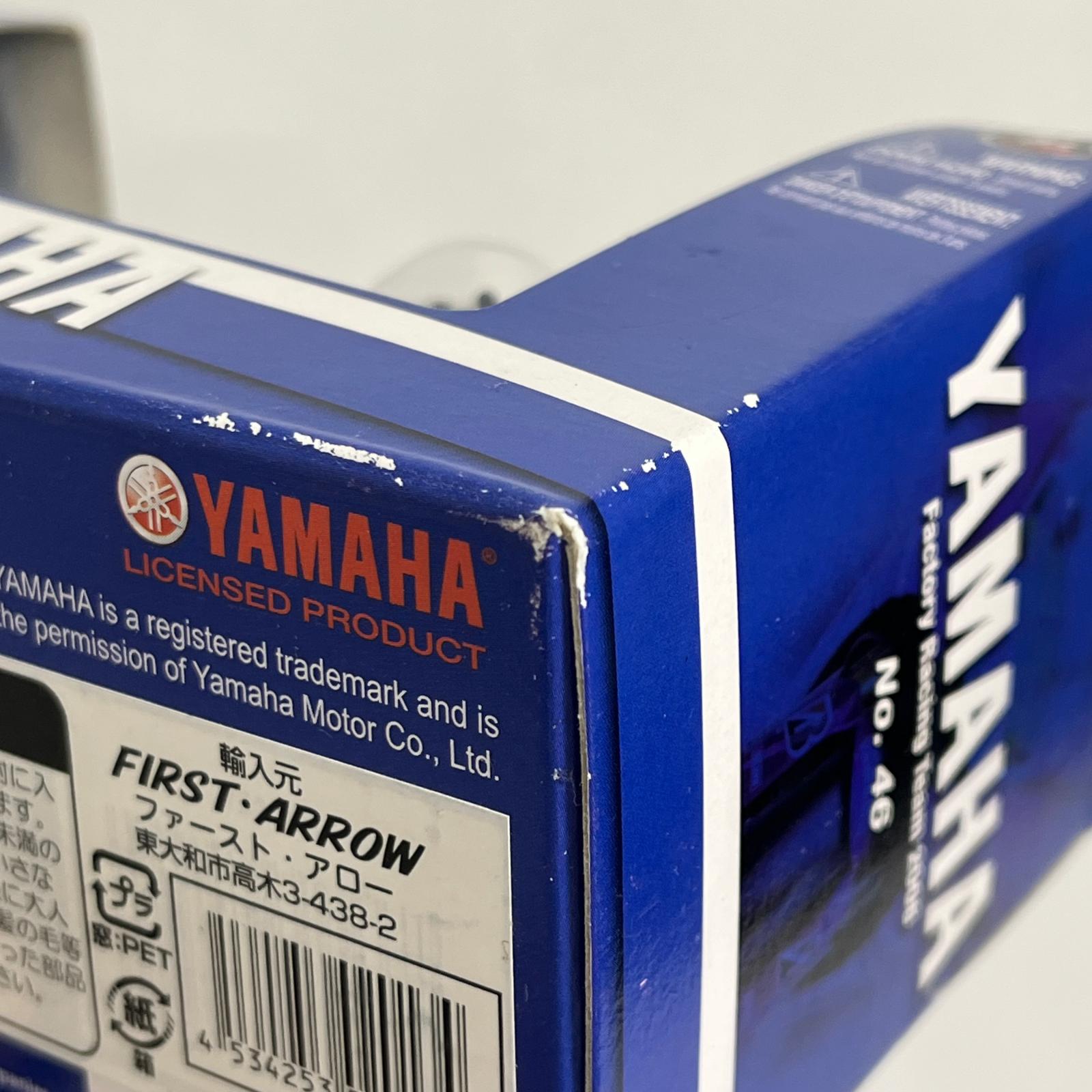 1/18 YAMAHA Factory Racing Team 2008 スケールカー