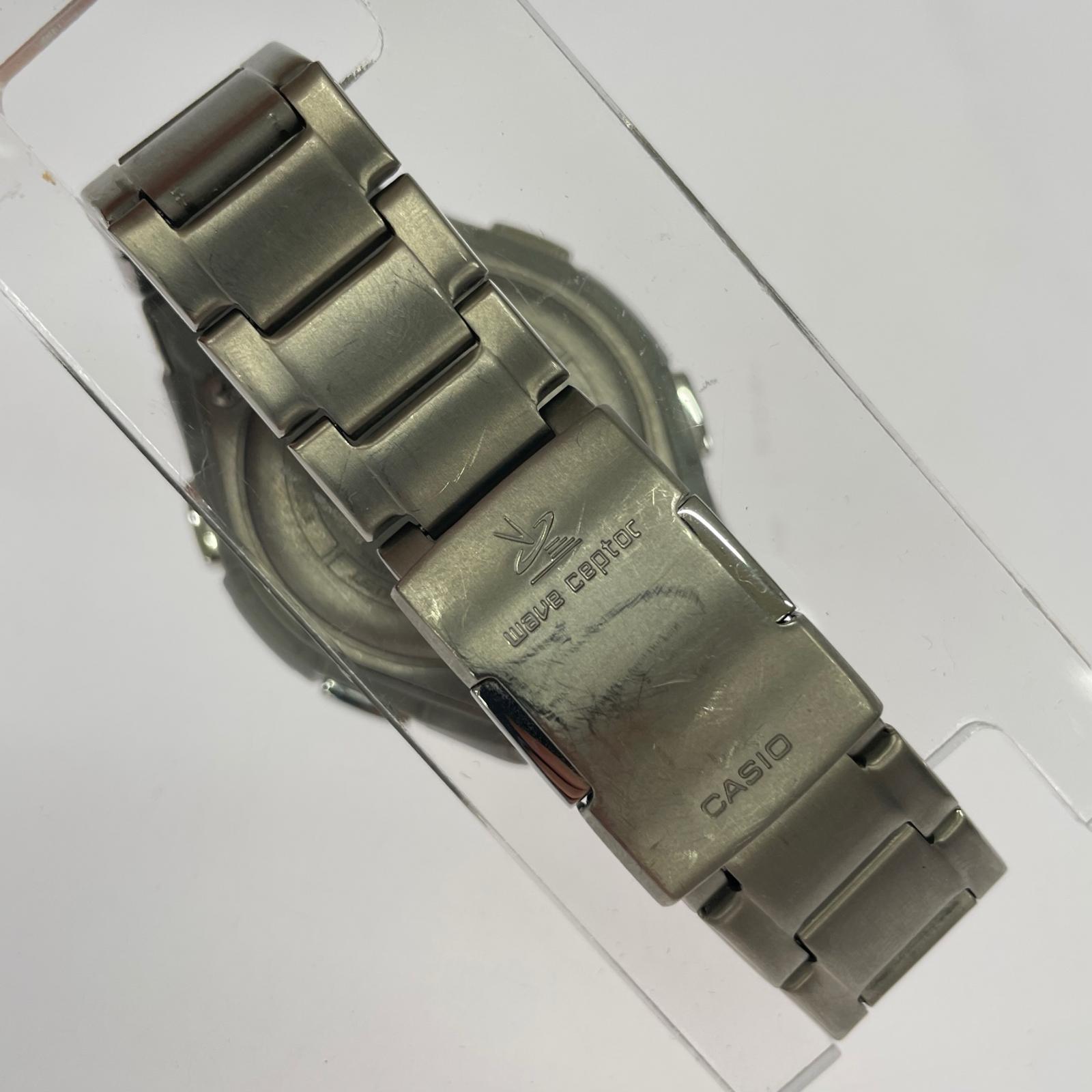 腕時計 CASIO　カシオウェー ブセプター WVA-M650T シルバー