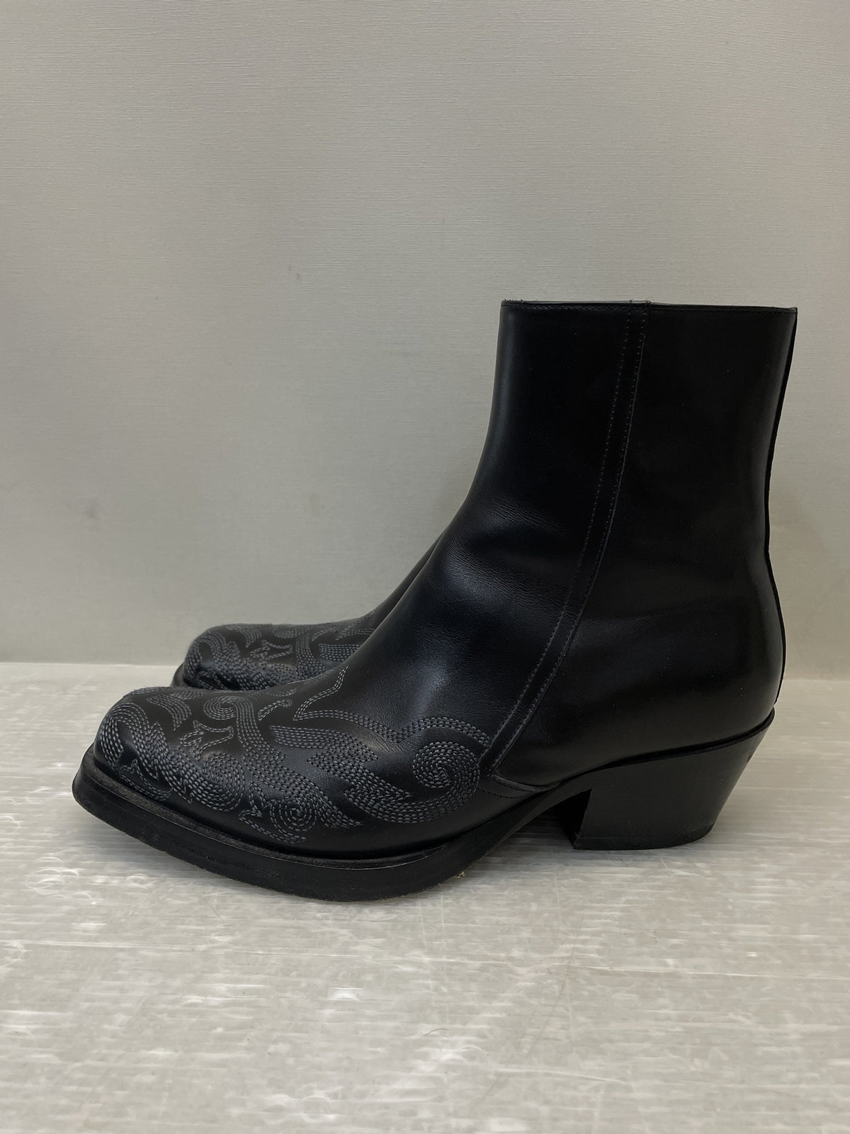 VERSACE STIVALETTO VITELLO＋RIC WESTERN ｳｴｽﾀﾝﾌﾞｰﾂ 42 ﾌﾞﾗｯｸ