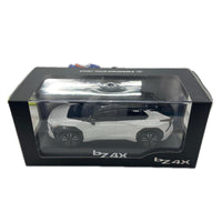 トヨタ bz4x プラチナホワイト カラーサンプル