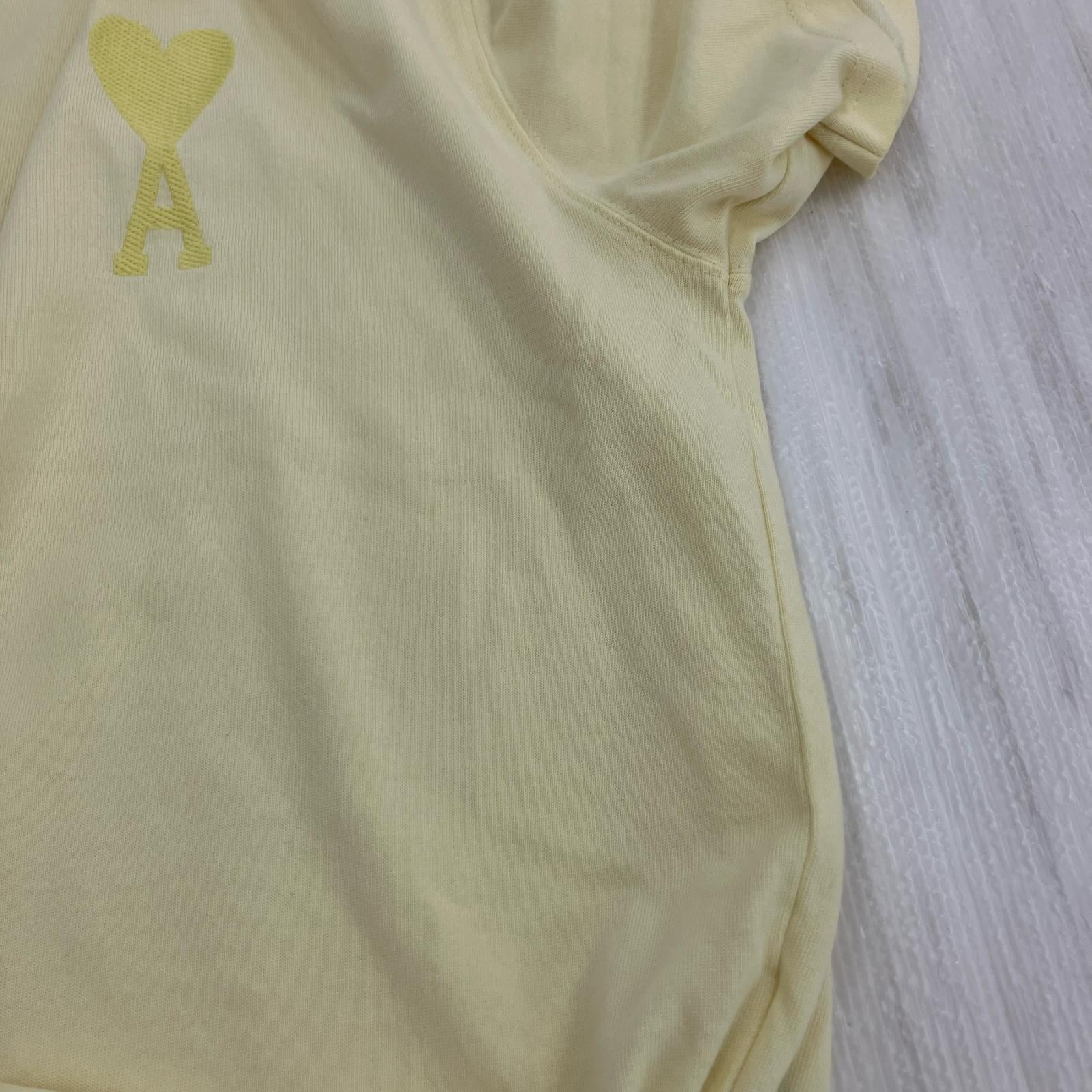 半袖Ｔシャツ AMI Alexandre Mattiussi ハートロゴ刺繍Tee YLW イエロー