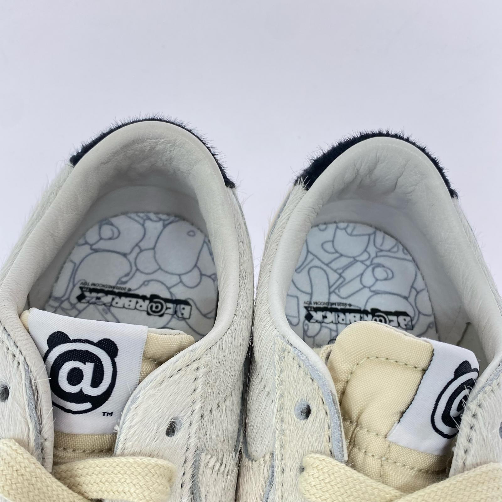 スニーカー Medicom Toy × Nike SB Blazer Low 26cm (US8 UK7 1/2 EU42) ベージュ