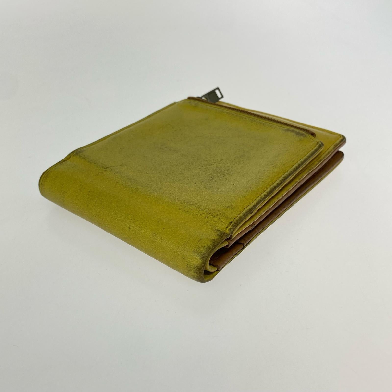 コンパクトウォレット 4stitch bi-fold leather wallet yellow イエロー