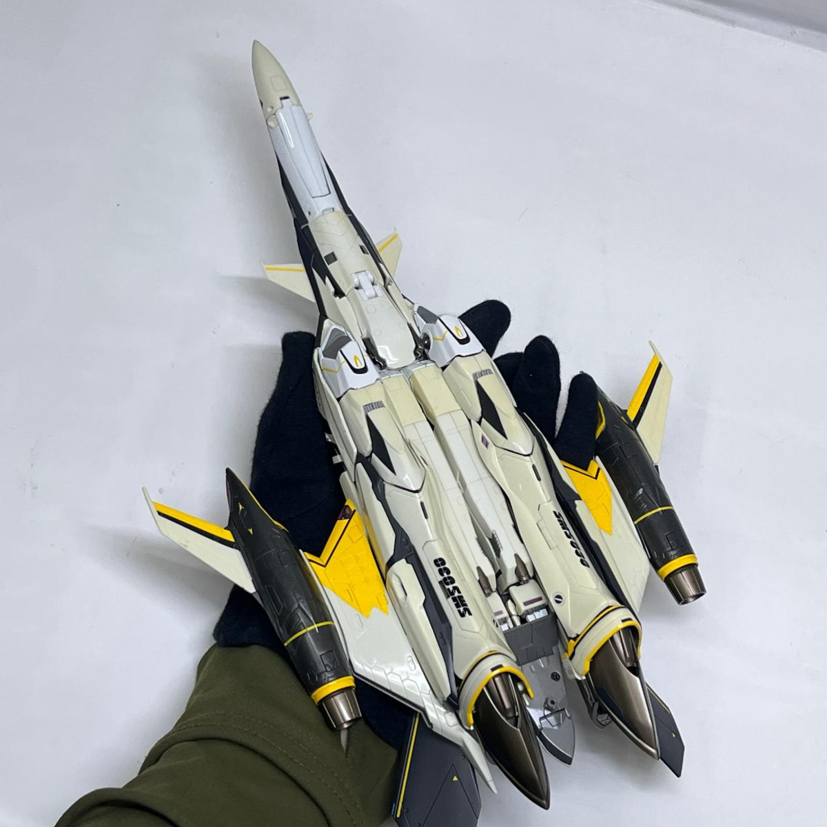 DX超合金 YF-29 デュランダルバルキリー 30周年記念カラー マクロスF/劇場版 マクロスF 恋離飛翼 〜サヨナラノツバサ〜/マクロスフロンティア バンダイ フィギュア/グッズ