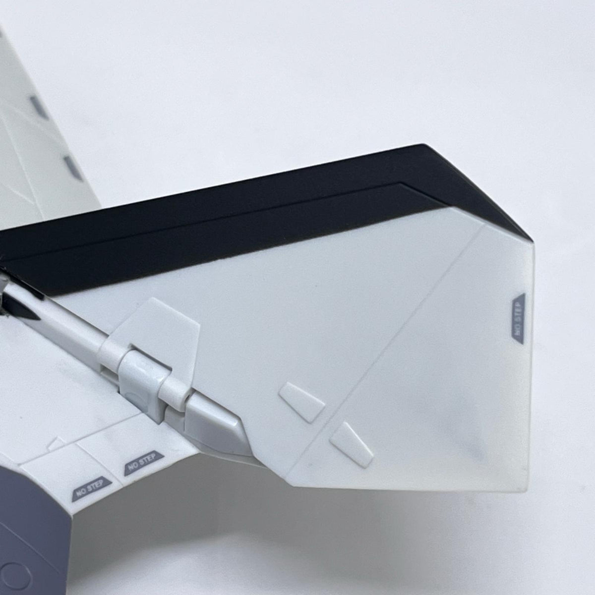 DX超合金 VF-31F ジークフリード(メッサー・イーレフェルト機) マクロスΔ/マクロスデルタ バンダイ フィギュア/グッズ