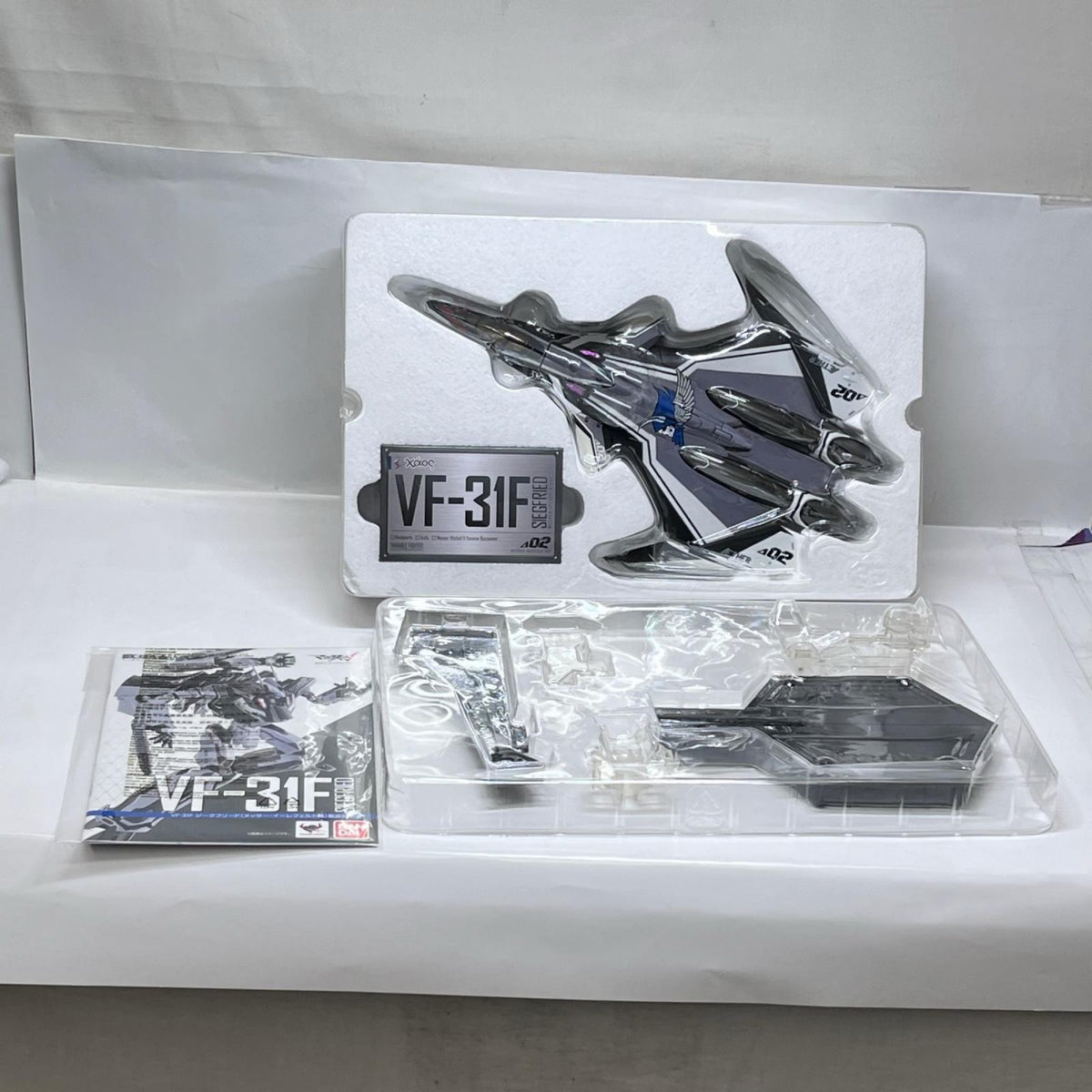 DX超合金 VF-31F ジークフリード(メッサー・イーレフェルト機) マクロスΔ/マクロスデルタ バンダイ フィギュア/グッズ