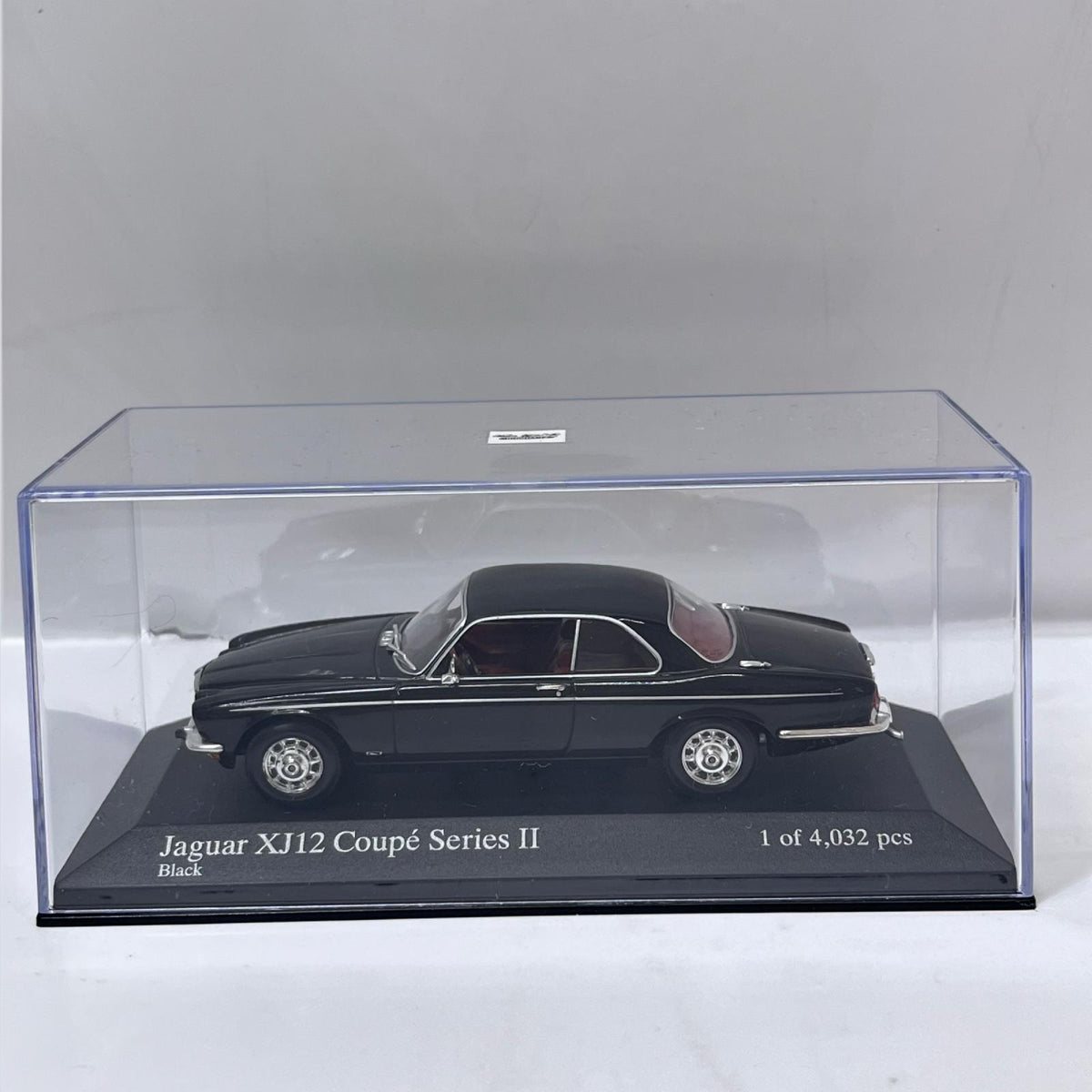 PMA ジャガー XJ12 クーペ シリーズⅡ ジャガー XJ12 クーペ シリーズ II 1975 ブラック （Jaguar XJ12 Coupe Series II ミニチャンプス（PMA） スケールカー
