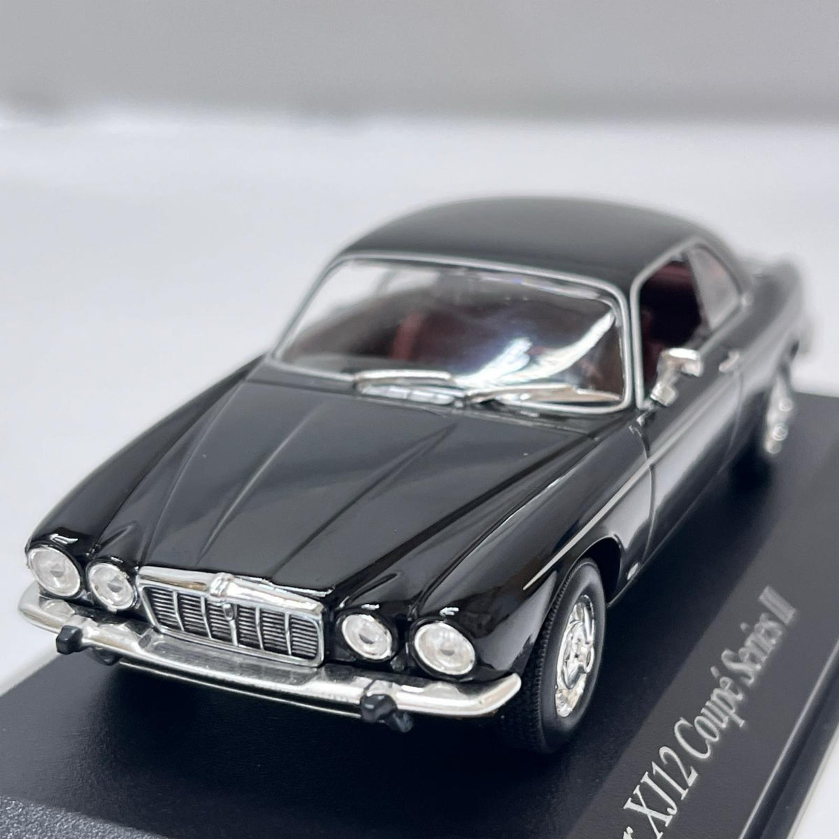 PMA ジャガー XJ12 クーペ シリーズⅡ ジャガー XJ12 クーペ シリーズ II 1975 ブラック （Jaguar XJ12 Coupe Series II ミニチャンプス（PMA） スケールカー