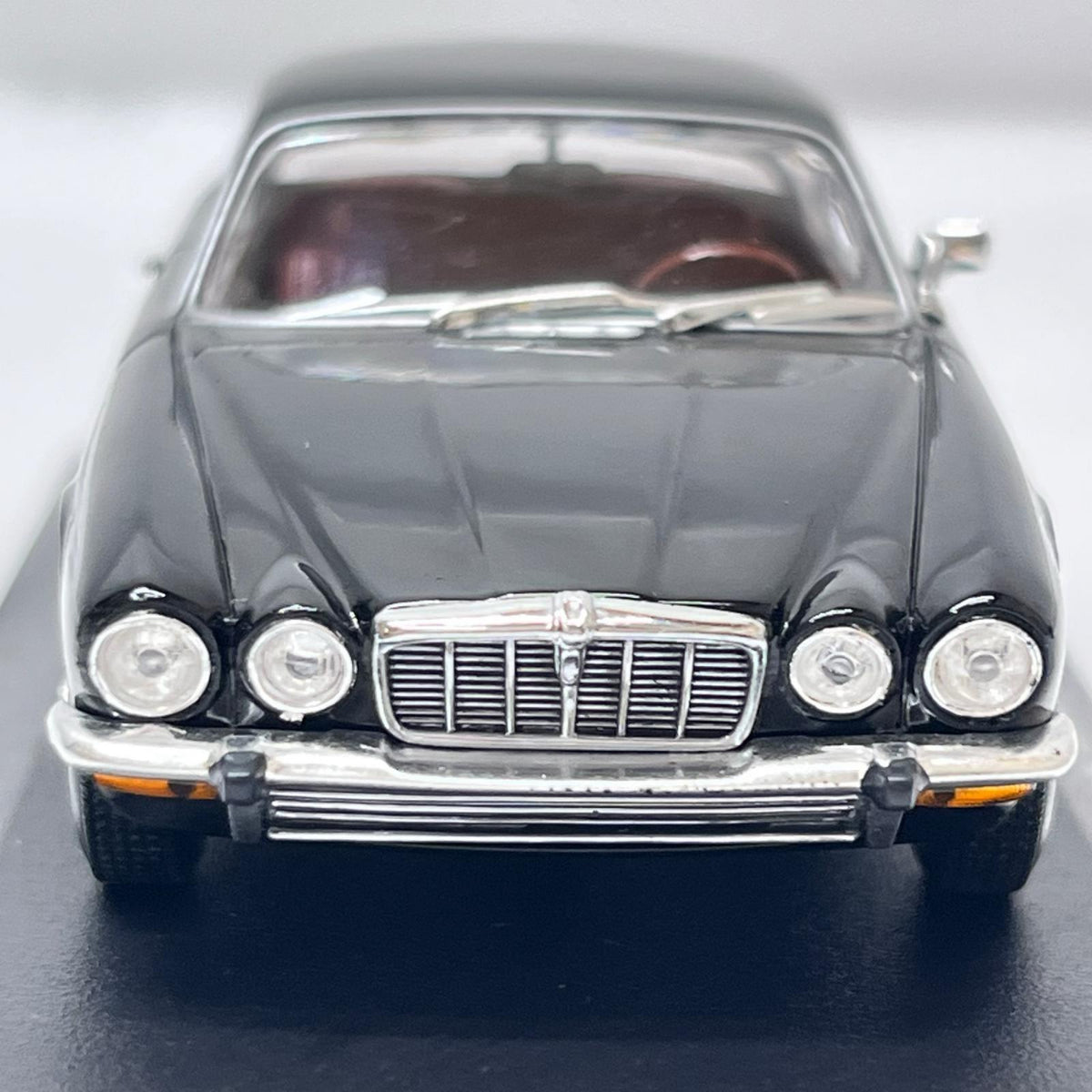 PMA ジャガー XJ12 クーペ シリーズⅡ ジャガー XJ12 クーペ シリーズ II 1975 ブラック （Jaguar XJ12 Coupe Series II ミニチャンプス（PMA） スケールカー