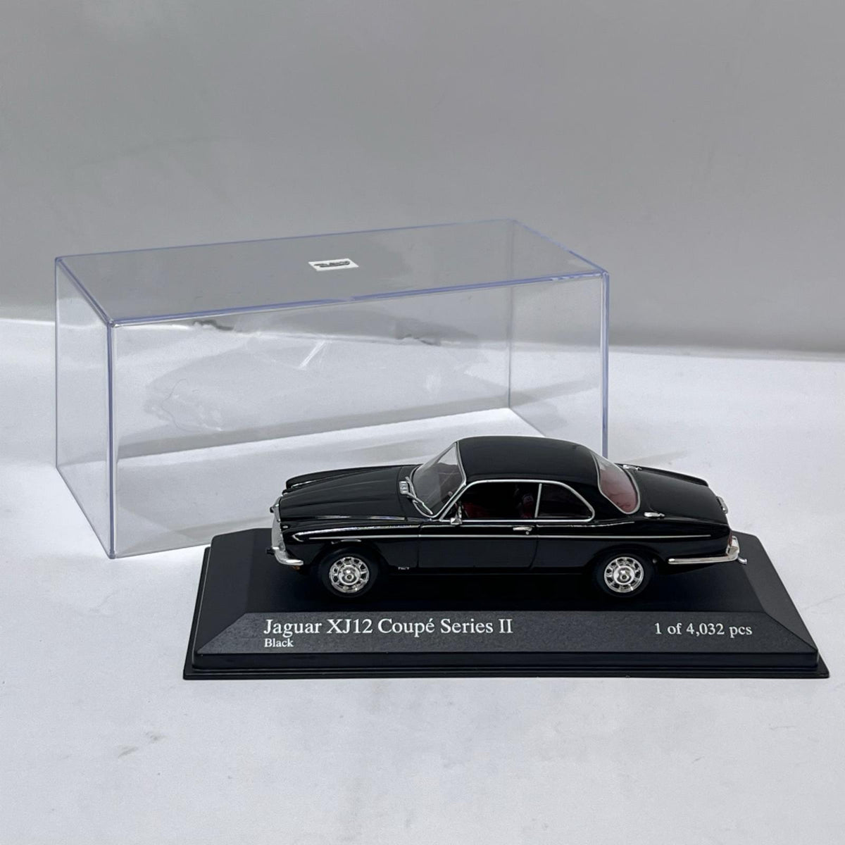 PMA ジャガー XJ12 クーペ シリーズⅡ ジャガー XJ12 クーペ シリーズ II 1975 ブラック （Jaguar XJ12 Coupe Series II ミニチャンプス（PMA） スケールカー