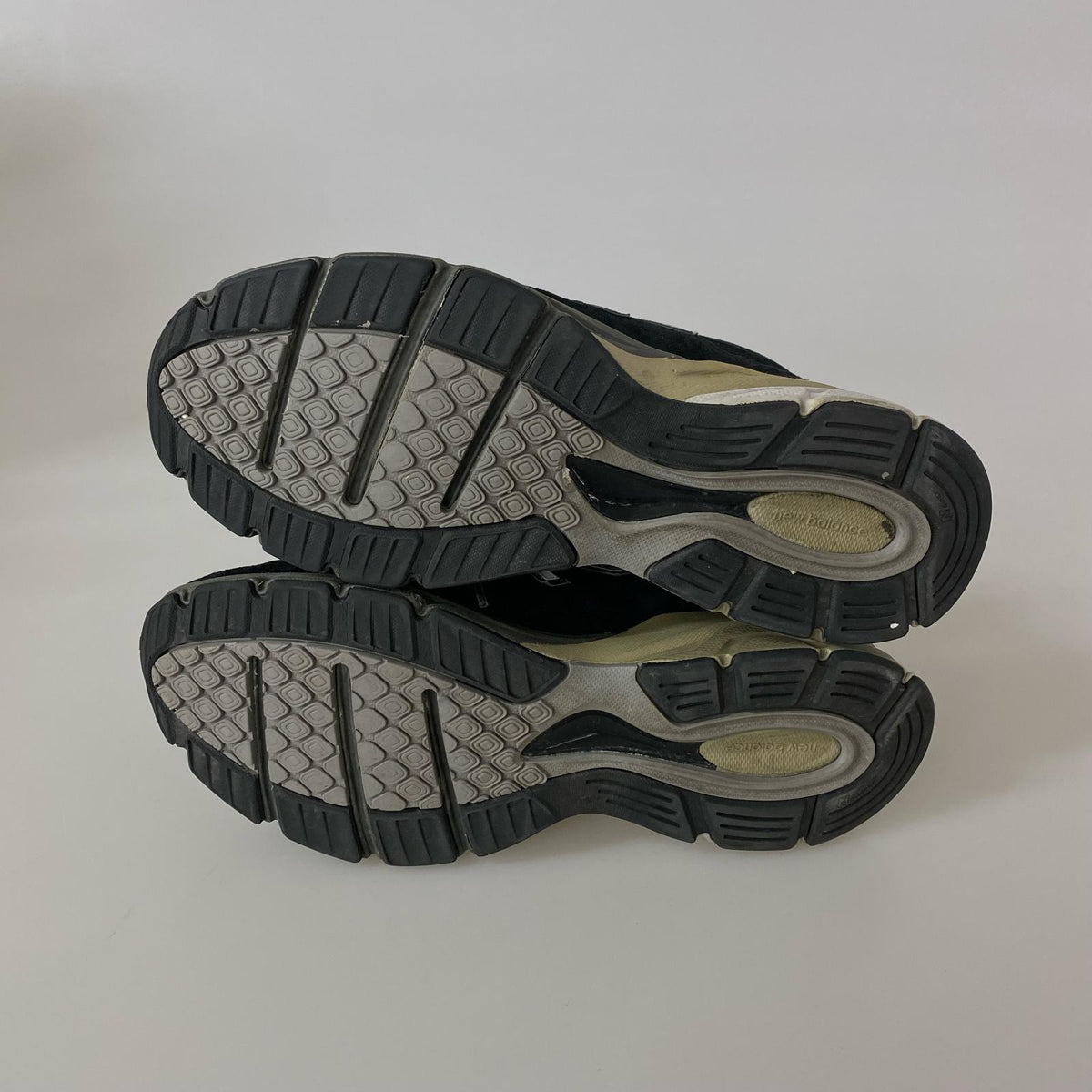スニーカー 990V4 黒 27.0CM 27cm (US9 UK8 1/2 EU44) ブラック