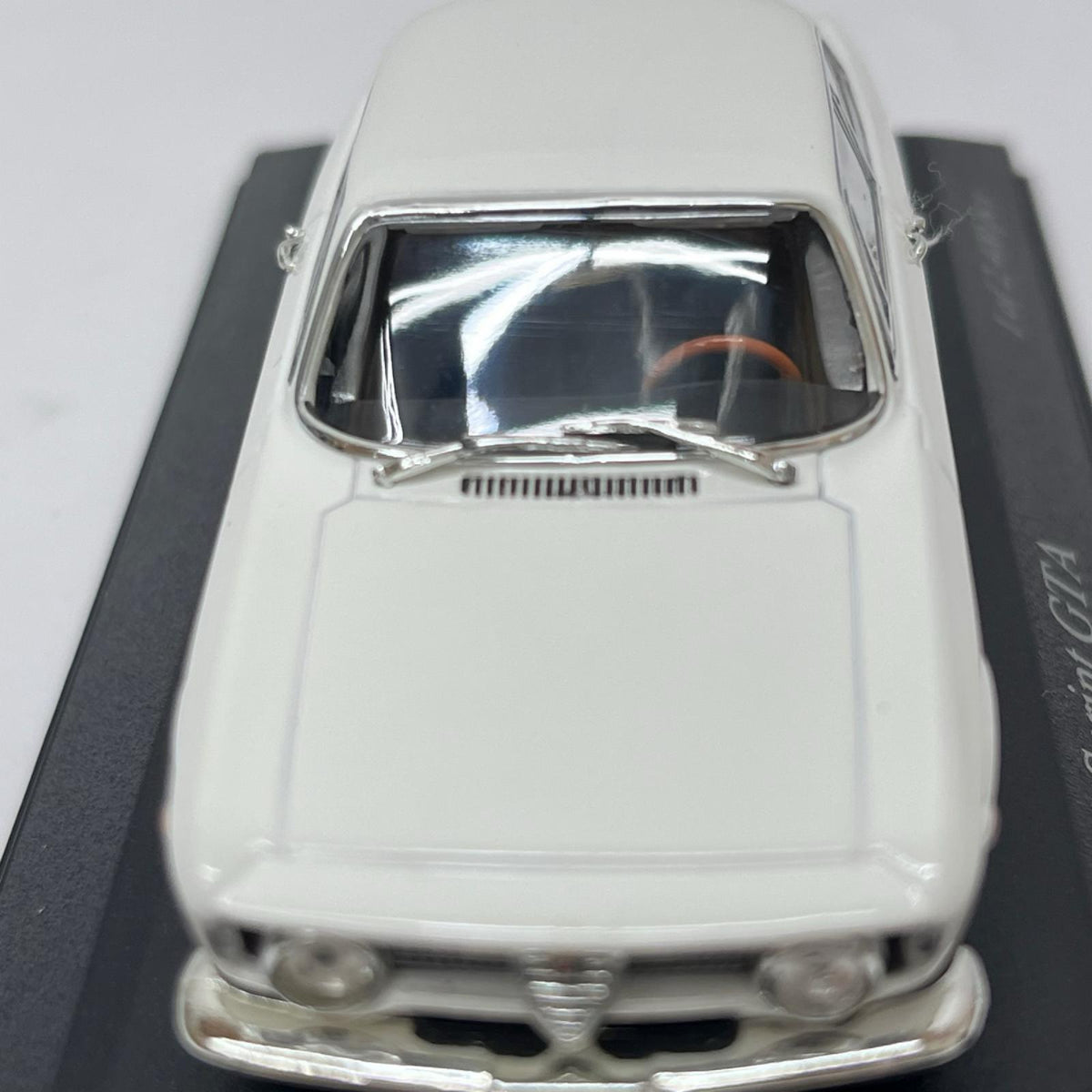 1/43 PMA アルファロメオ ジュリア スプリント GTA 1965 ミニチャンプス 1/43 アルファロメオ ジュリア スプリント GTA 1965 ミニチャンプス（MINICHAMPS） スケールカー