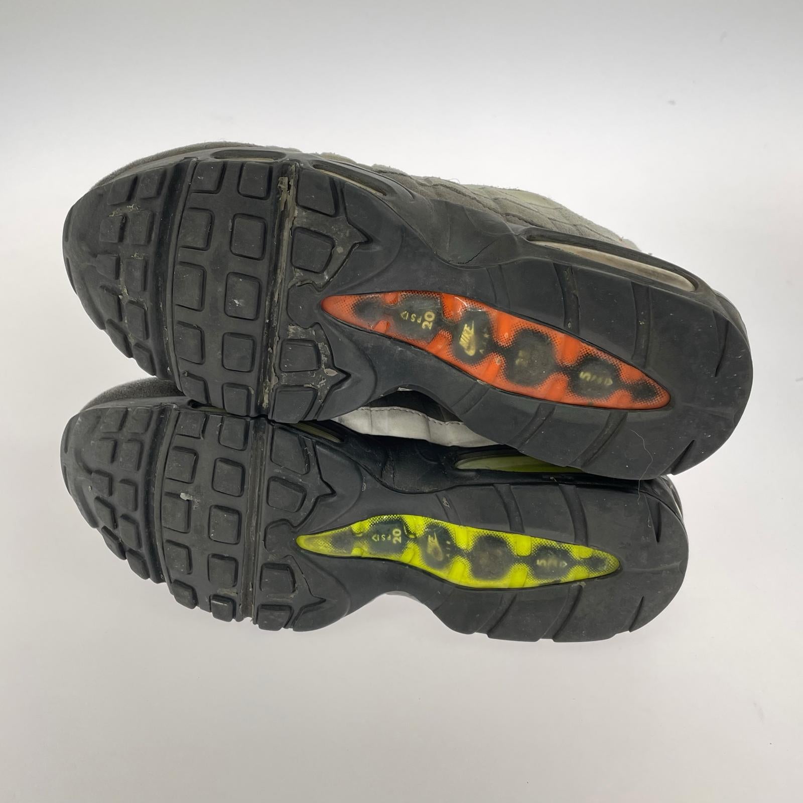 スニーカー AIR MAX 95 OG QS GREEDY (26.5cm) 810374-078 26.5cm (US8 1/2 UK8 EU43) グレー