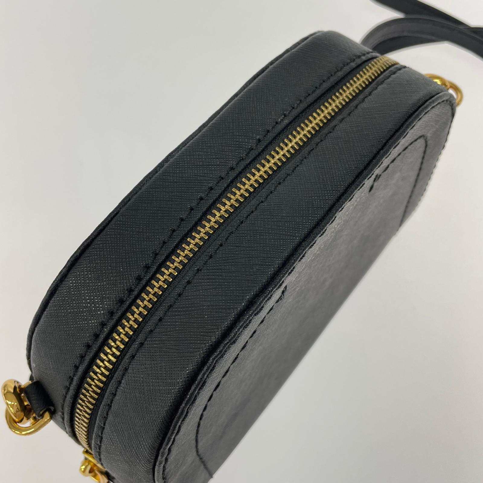 ショルダーバッグ Play back　レザーショルダーバッグ　BLK ブラック