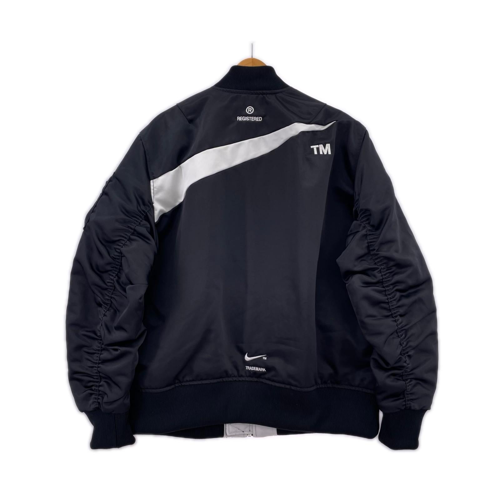 ジャケット SWOOSH BOMBERｼﾞｬｹｯﾄ ブラック