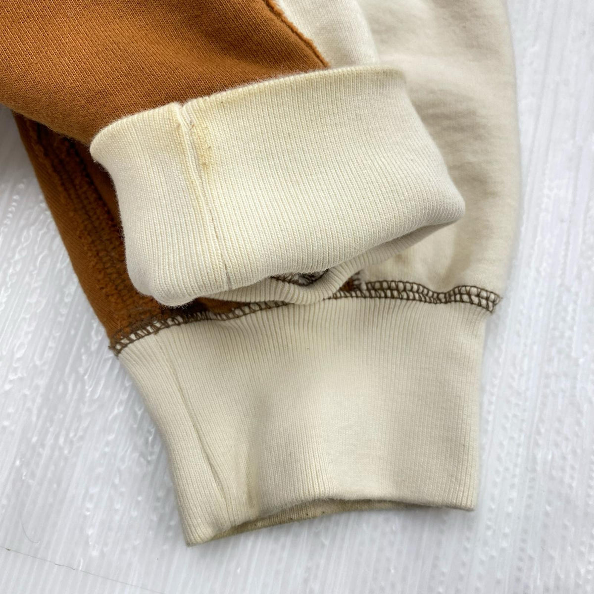 パーカー Paneled Script Hooded Sweatshirt/白 L ベージュ
