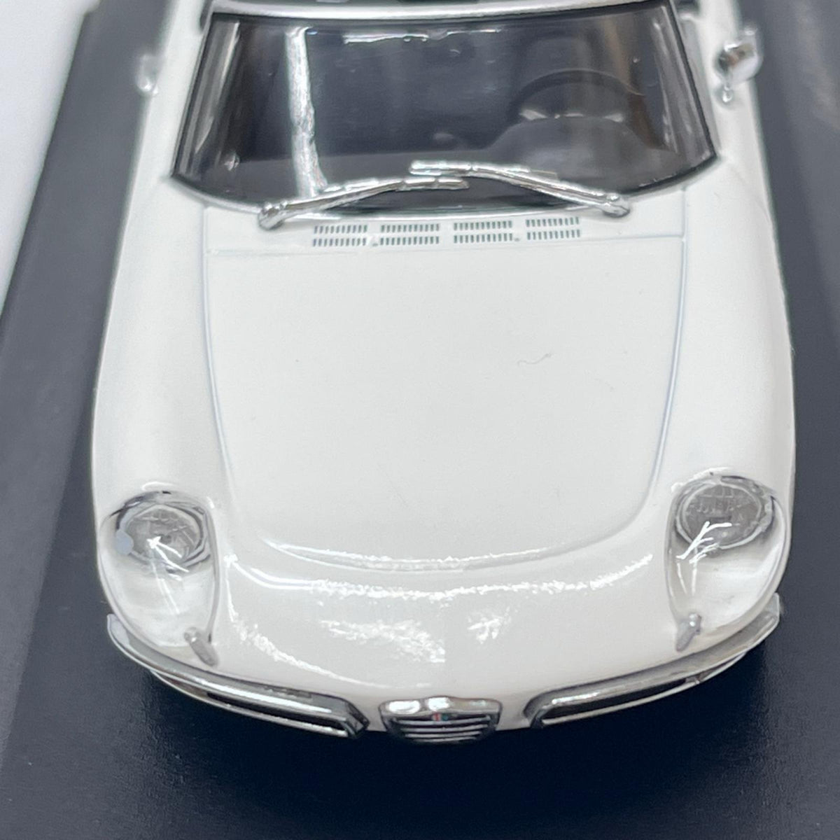PMA 1/43 アルファロメオ スパイダー 1750 ベロー 1968 ミニチャンプス 1/43 アルファロメオ スパイダー 1750 ヴェローチェ 1968 ホワイト MINICHAMPS（ミニチャンプス） スケールカー