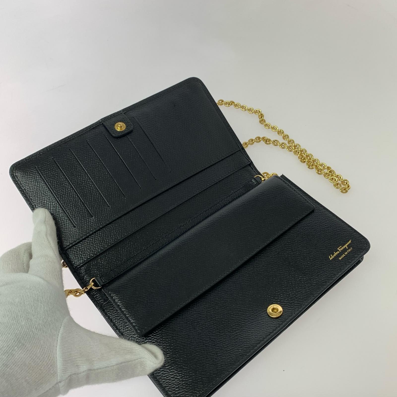 S.Ferragamo　KM-22C916